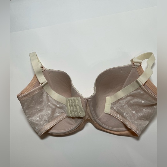 OMNIA Paratus FlexyWire Bra in PEARL T-Shirt Full Coverage 30H - Picture 4 of 13